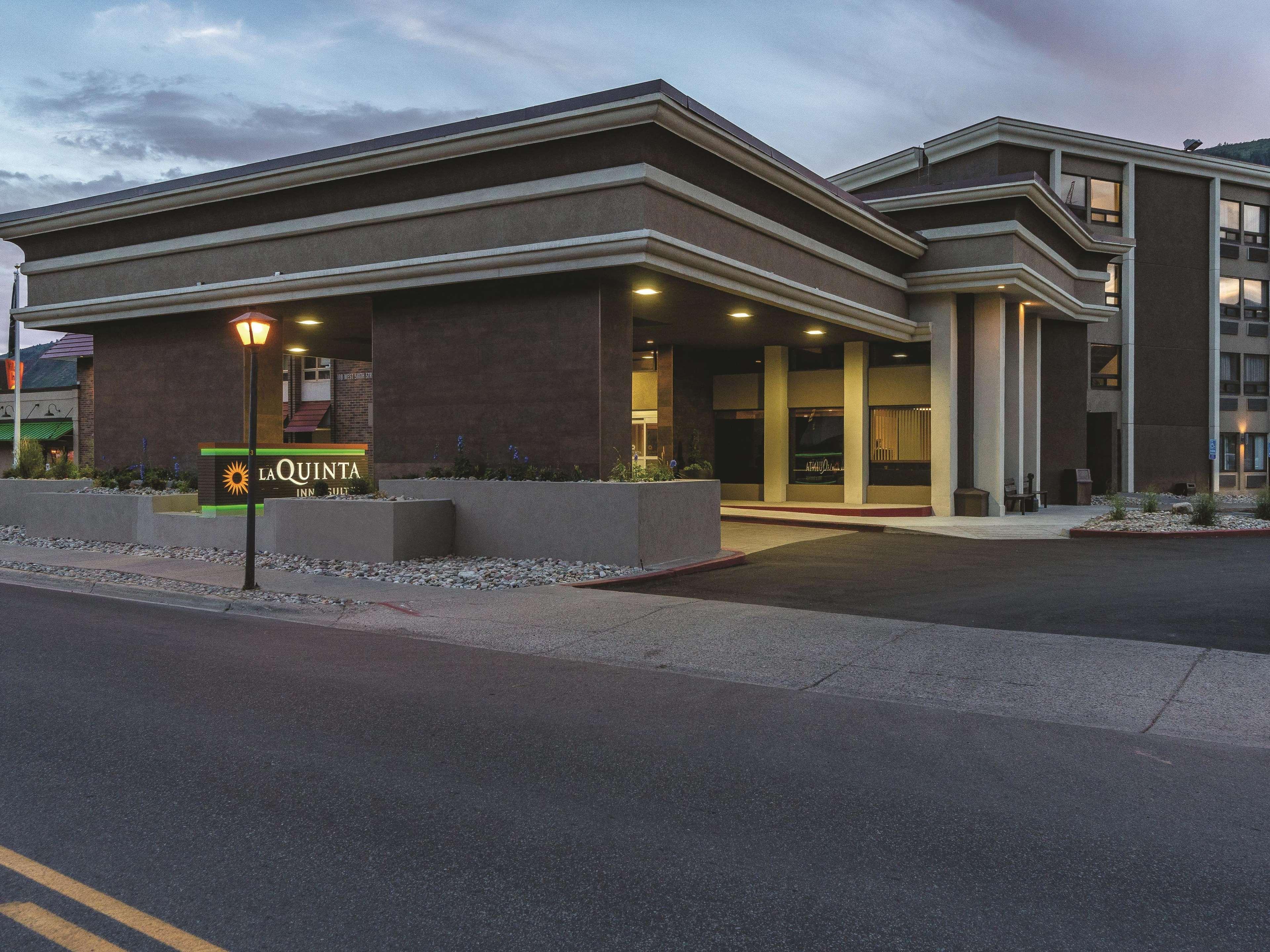 La Quinta By Wyndham Glenwood Springs Hotel Exterior photo